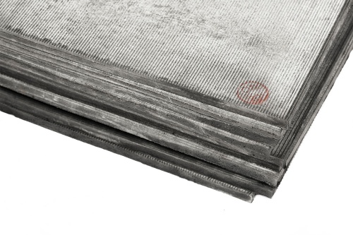 Пластина пористая 10 мм прессовая II группа (500х700 мм, упаковка 30 кг) ТУ 38.105.867-90